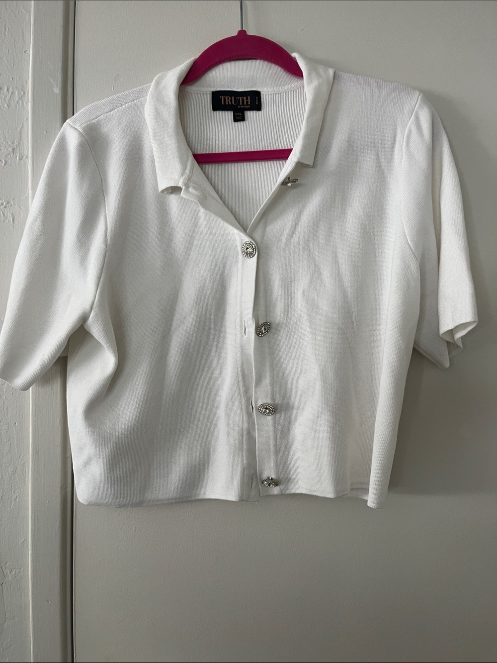 TRUTH White Short Sleeve Cropped Button-Front Shirt